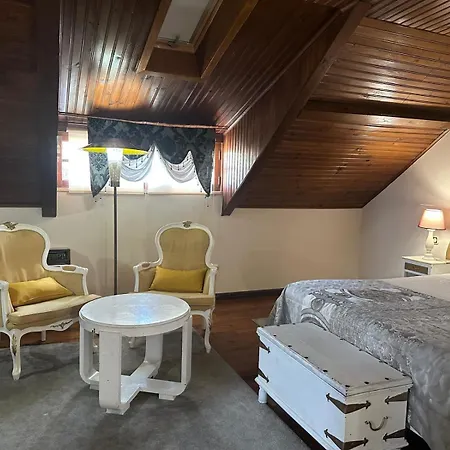 Aurora Casa rural *